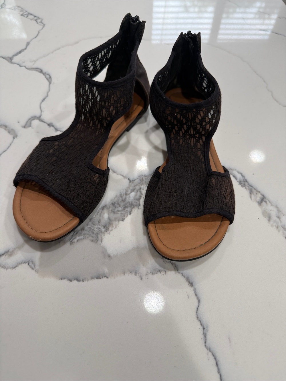 American Eagle Outfitters Black Lace Open-Toe Zip-Back Sandals